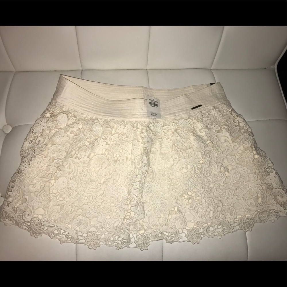 Abercrombie lace skirt sz.6